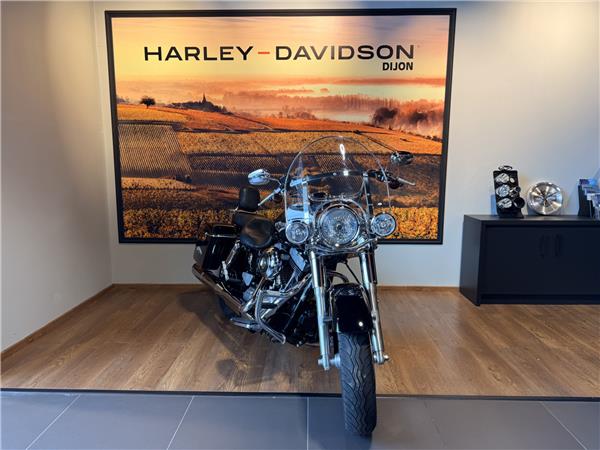2015 HARLEY-DAVIDSON SWITCHBACK