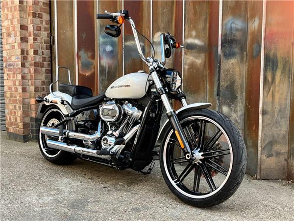 2019 Harley-Davidson Softail