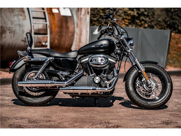 XL1200CB 