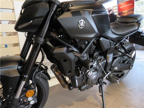 YAMAHA MT-07   2025