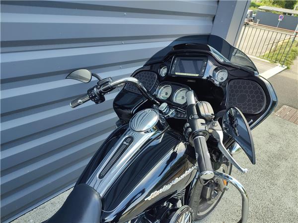 2014 HARLEY-DAVIDSON ROAD GLIDE