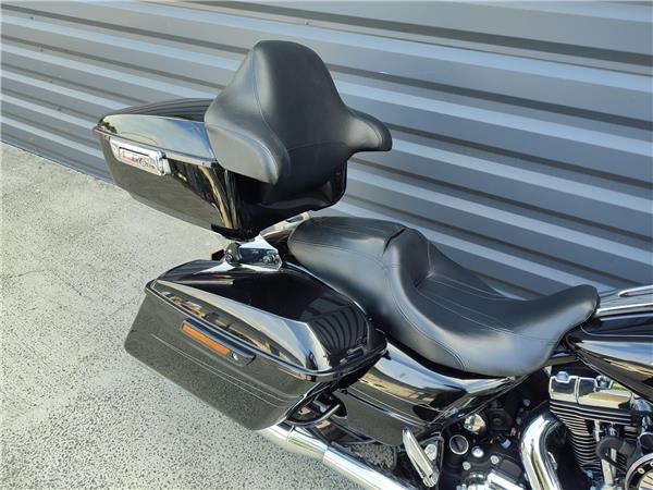 2014 HARLEY-DAVIDSON ROAD GLIDE