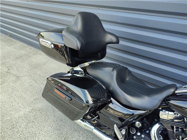 2014 HARLEY-DAVIDSON ROAD GLIDE