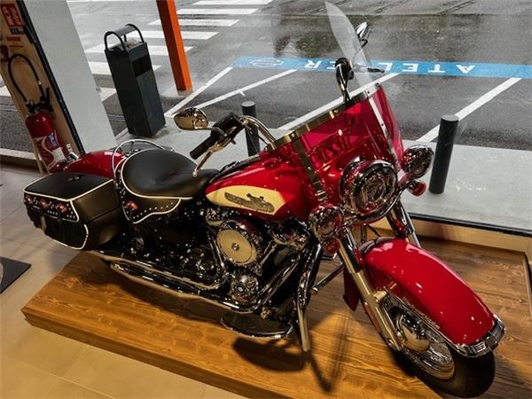 2024 HARLEY-DAVIDSON HYDRA-GLIDE REVIVAL