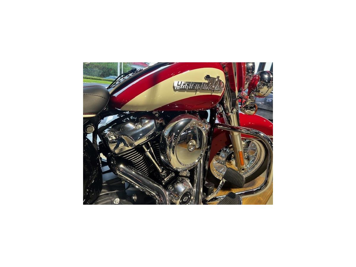 2024 HARLEY-DAVIDSON HYDRA-GLIDE REVIVAL