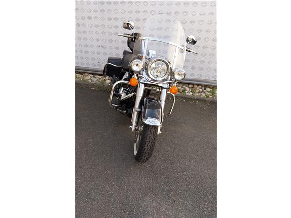 2015 HARLEY-DAVIDSON ROAD KING