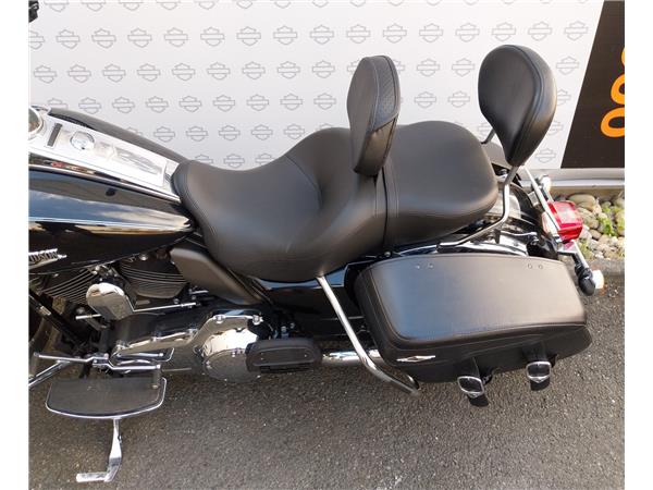 2015 HARLEY-DAVIDSON ROAD KING