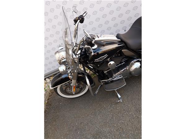 2015 HARLEY-DAVIDSON ROAD KING
