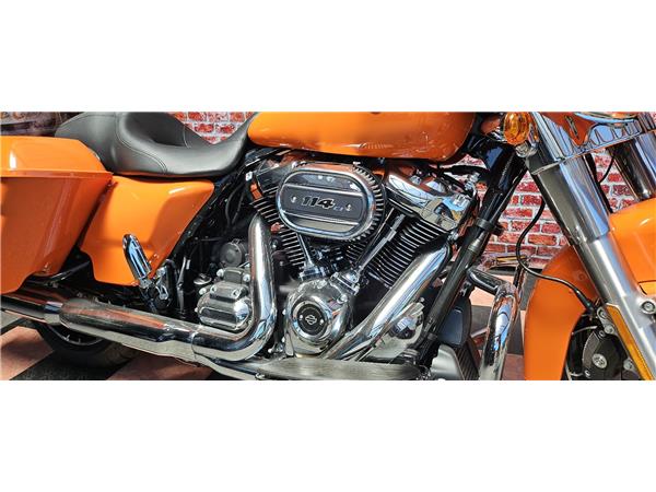 2025 harley-davidson FLHXS Street Glide 114