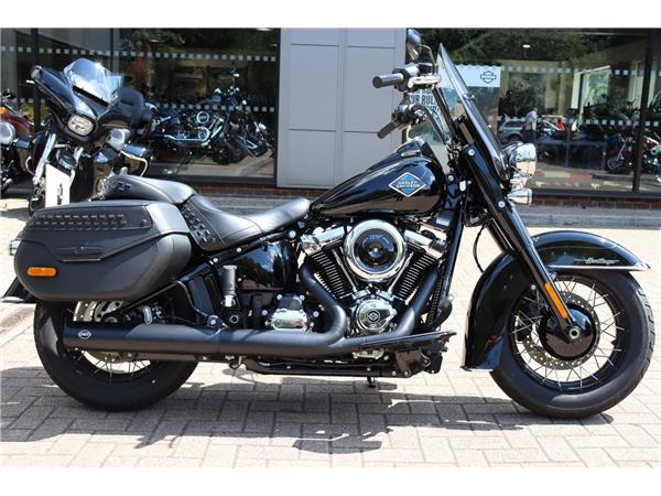 2025 HARLEY-DAVIDSON SOFTAIL FLHC HERITAGE CLASSIC