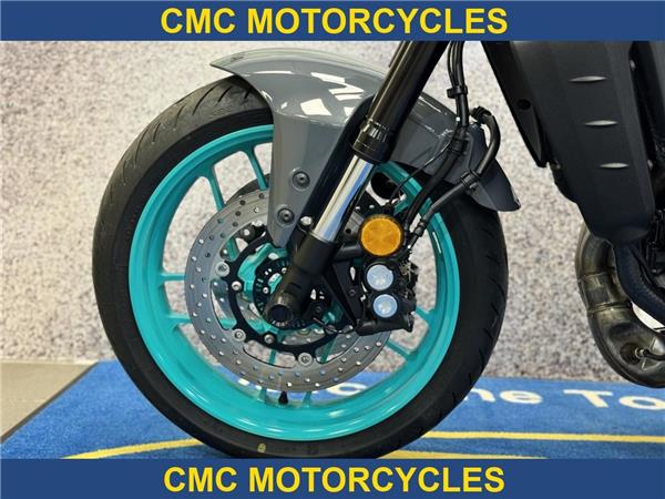  Yamaha MT-09 MT-09