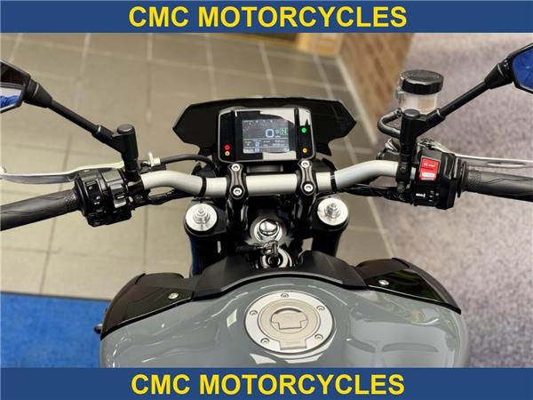  Yamaha MT-09 MT-09