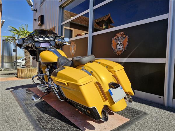 2023 HARLEY-DAVIDSON STREET GLIDE