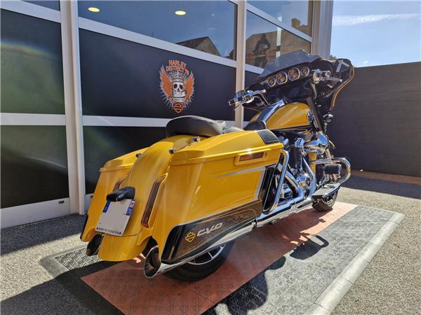 2023 HARLEY-DAVIDSON STREET GLIDE
