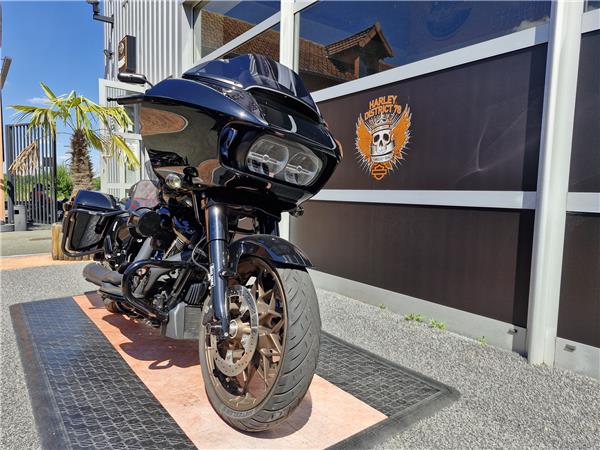 2022 HARLEY-DAVIDSON ROAD GLIDE