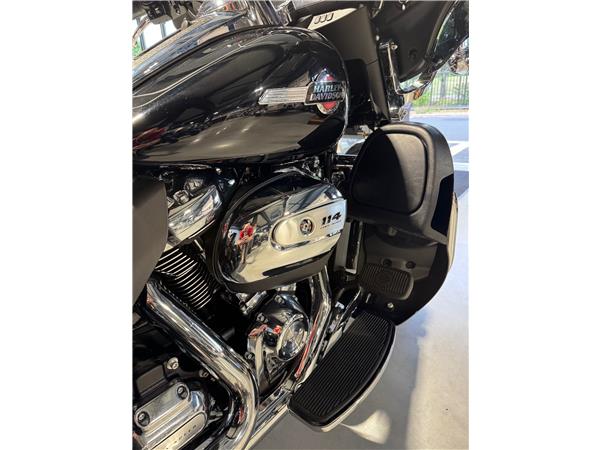 2024 HARLEY-DAVIDSON TRI GLIDE