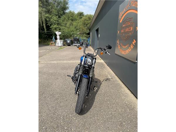 FXBBS Street Bob mit KessTech Auspuff