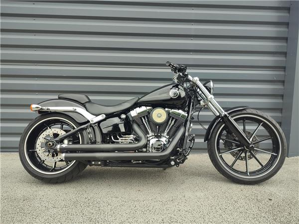 2014 HARLEY-DAVIDSON BREAKOUT
