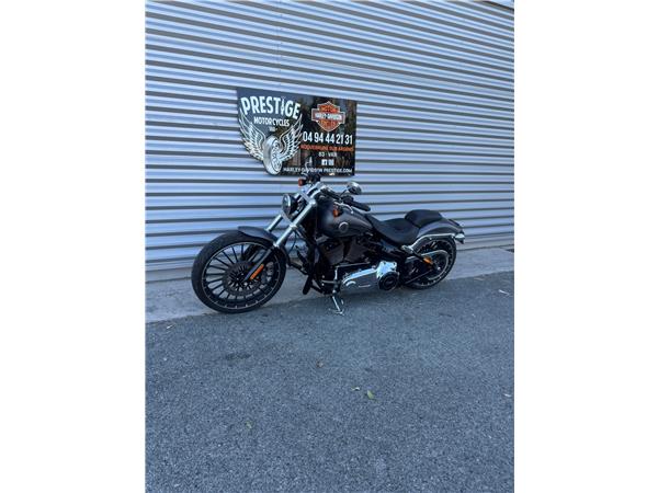 2016 HARLEY-DAVIDSON BREAKOUT