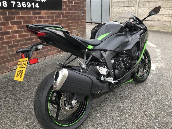 2025 Kawasaki Ninja ZX-6R