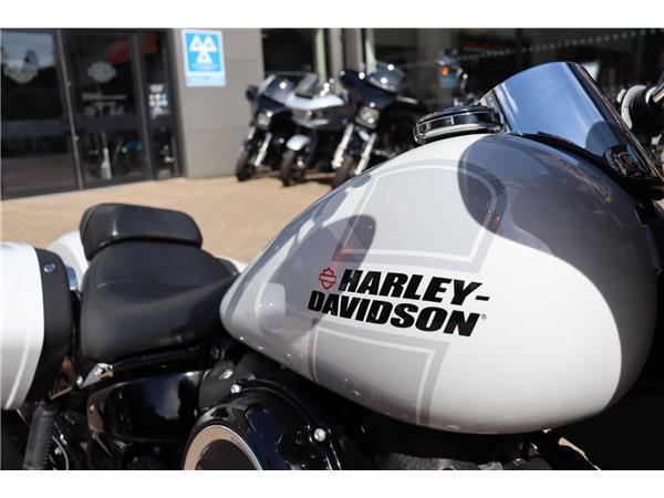 2021 HARLEY-DAVIDSON SOFTAIL FLSB SPORT GLIDE