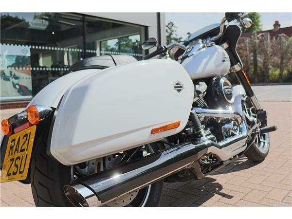 2021 HARLEY-DAVIDSON SOFTAIL FLSB SPORT GLIDE