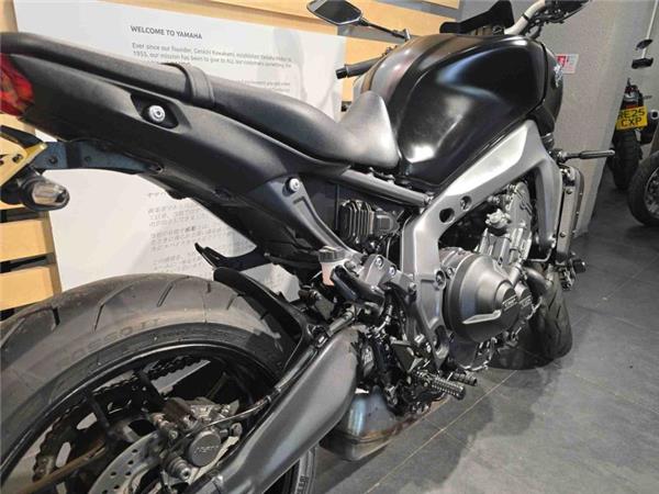 2021 Yamaha MT-09 (MTN890) Black