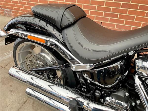 2025 HARLEY-DAVIDSON SOFTAIL FLSTF FAT BOY