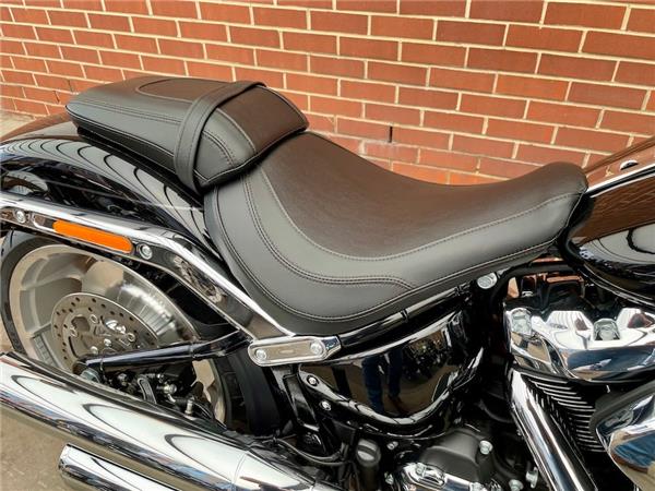 2025 HARLEY-DAVIDSON SOFTAIL FLSTF FAT BOY