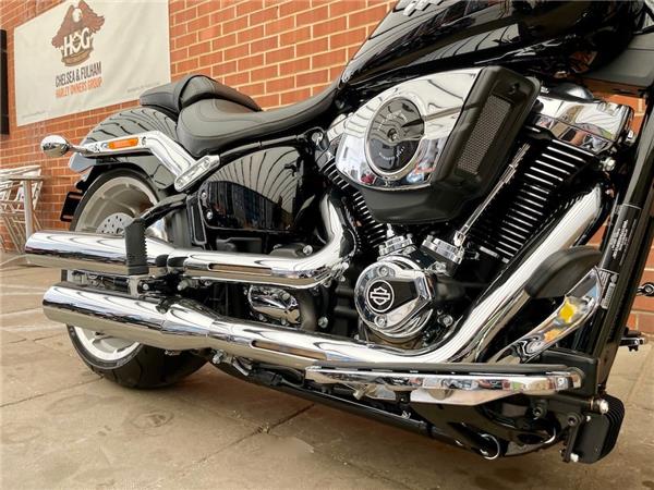 2025 HARLEY-DAVIDSON SOFTAIL FLSTF FAT BOY