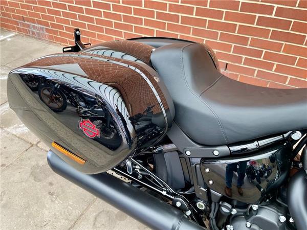 2025 HARLEY-DAVIDSON LOW RIDER ST