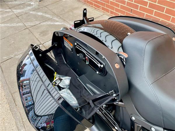 2025 HARLEY-DAVIDSON LOW RIDER ST