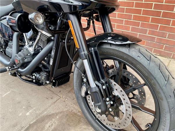 2025 HARLEY-DAVIDSON LOW RIDER ST