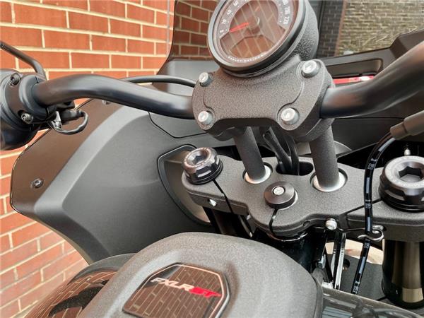 2025 HARLEY-DAVIDSON LOW RIDER ST