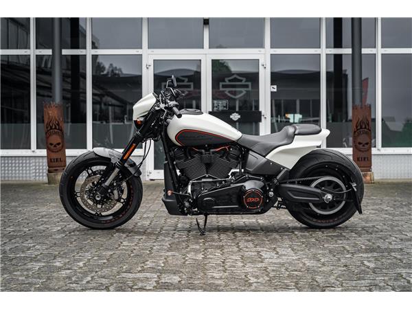 Harley-Davidson Kiel FXDRS 114 CUI - KESSTECH - SEITLICHER KZH