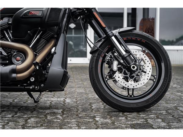Harley-Davidson Kiel FXDRS 114 CUI - KESSTECH - SEITLICHER KZH
