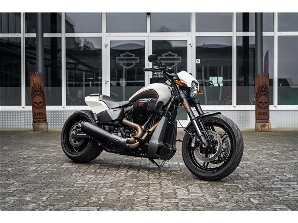 Harley-Davidson Kiel FXDRS 114 CUI - KESSTECH - SEITLICHER KZH