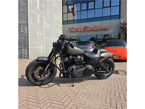 Harley-Davidson Softail FAT BOB 114