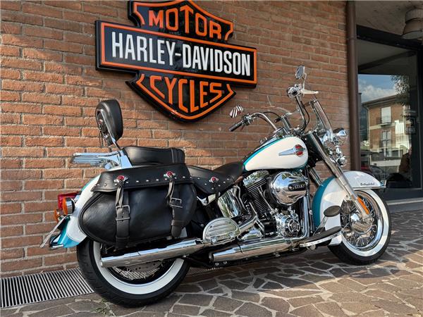 Harley-Davidson Softail HERITAGE CLASSIC