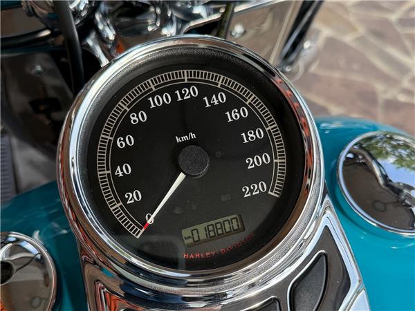 Harley-Davidson Softail HERITAGE CLASSIC