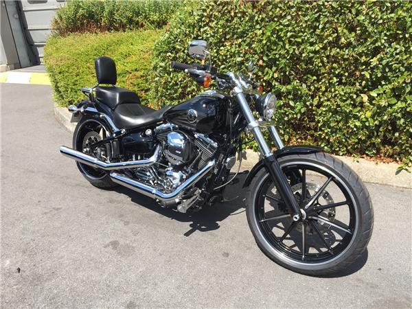 2016 HARLEY-DAVIDSON BREAKOUT