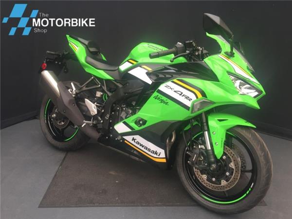 2025 Kawasaki NINJA ZX-4RR LIME GREEN