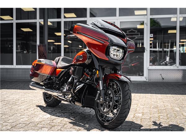 Harley-Davidson Kiel CVO Street Glide FLHXSE 121 cui - Jekill -