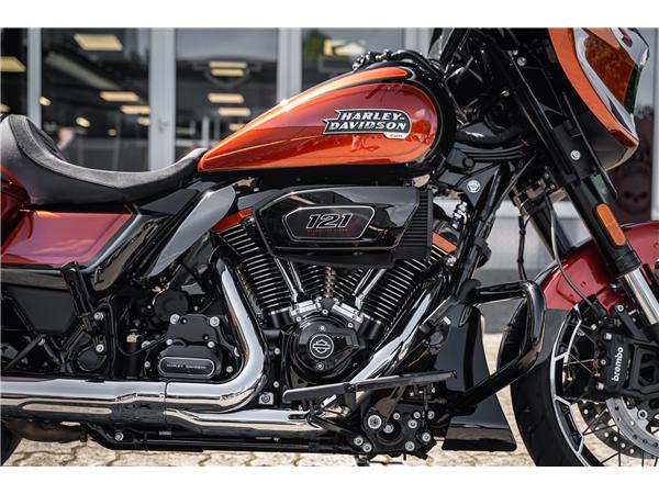 Harley-Davidson Kiel CVO Street Glide FLHXSE 121 cui - Jekill -
