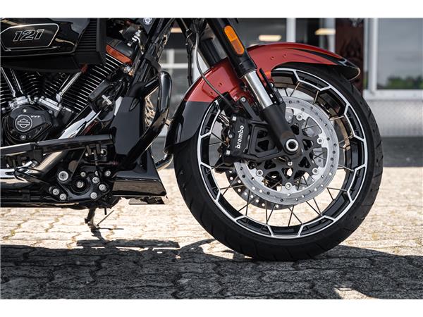 Harley-Davidson Kiel CVO Street Glide FLHXSE 121 cui - Jekill -