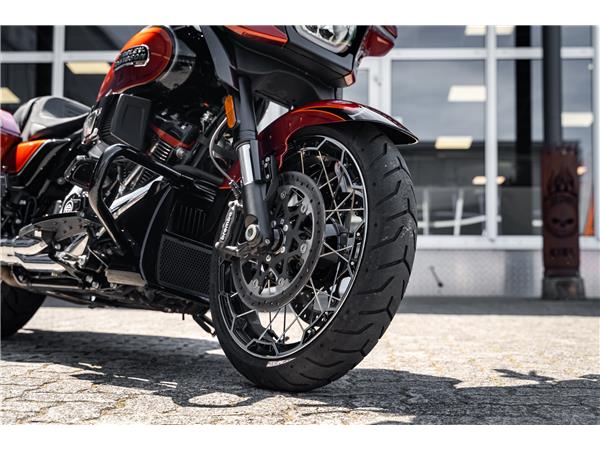 Harley-Davidson Kiel CVO Street Glide FLHXSE 121 cui - Jekill -