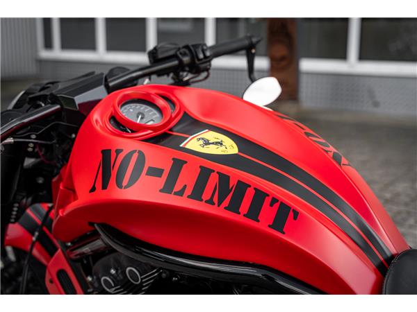 Harley-Davidson Kiel VRSCDX Night Rod Special - NLC 300er UMBAU -