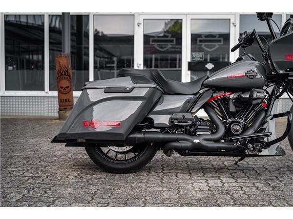 Harley-Davidson Kiel FLTRXS Road Glide Special - CVO Look - 26Zoll