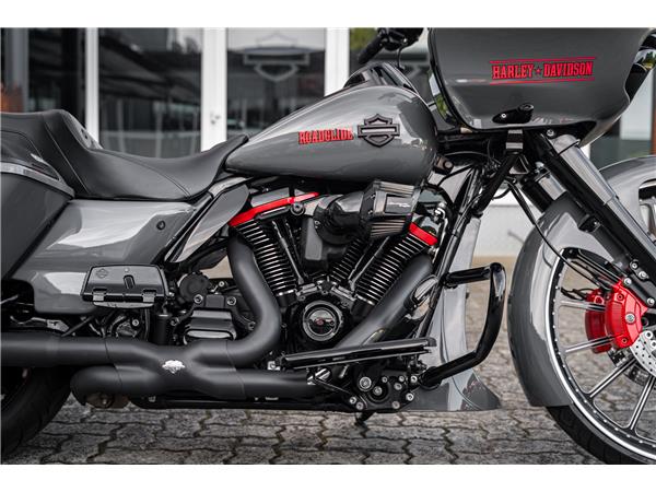 Harley-Davidson Kiel FLTRXS Road Glide Special - CVO Look - 26Zoll