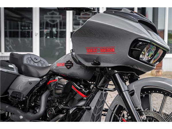 Harley-Davidson Kiel FLTRXS Road Glide Special - CVO Look - 26Zoll